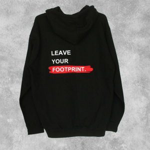 Leave-your-footprint-hoodie-crna-back.